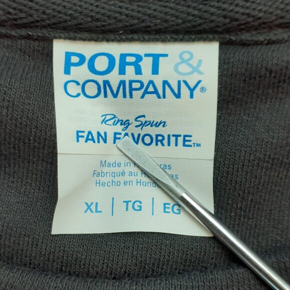 V - Vanderbilt Commodores Logo - New XL Black Sweatshirt - Picture 3 of 5